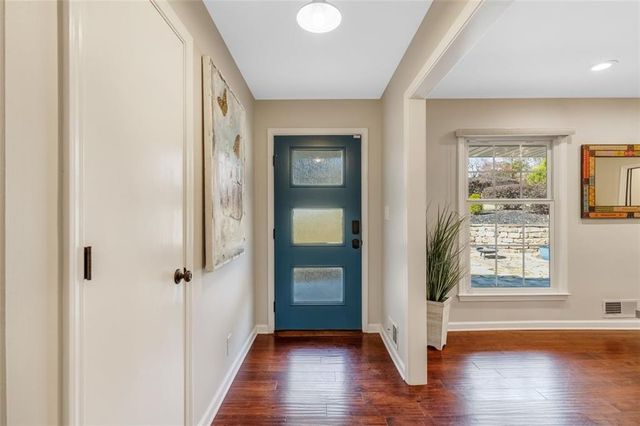 1525 BEND CREEK Court, Atlanta, GA 30338