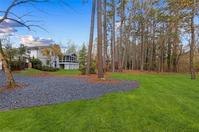 1525 BEND CREEK Court, Atlanta, GA 30338