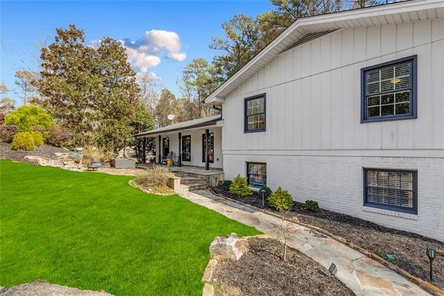 1525 BEND CREEK Court, Atlanta, GA 30338