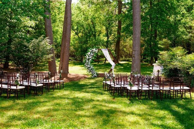 1525 BEND CREEK Court, Atlanta, GA 30338