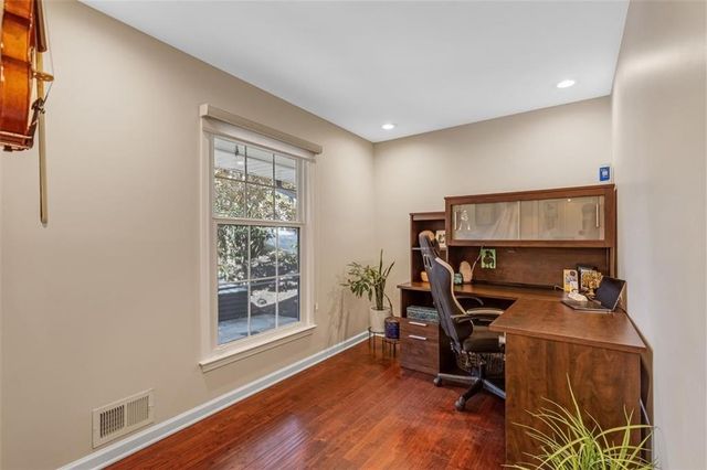 1525 BEND CREEK Court, Atlanta, GA 30338