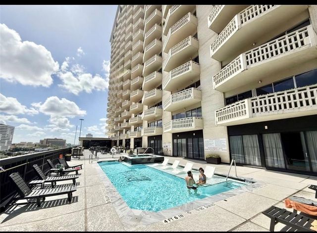 2016 Main Street 2204, Houston, TX 77002