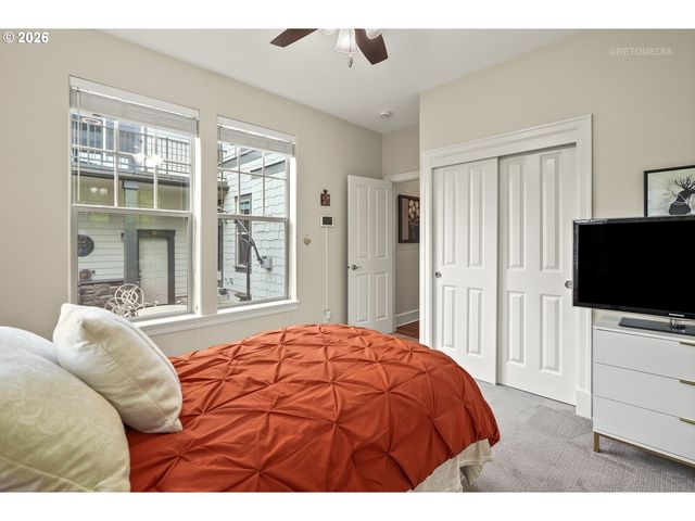 17265 Sw SONNET Way, King City, OR 97224