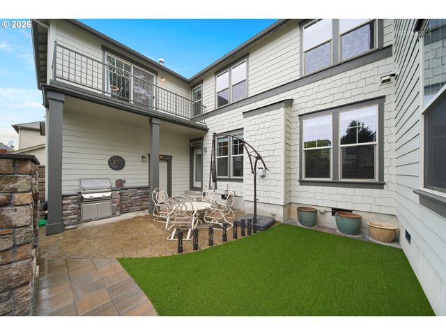 17265 Sw SONNET Way, King City, OR 97224