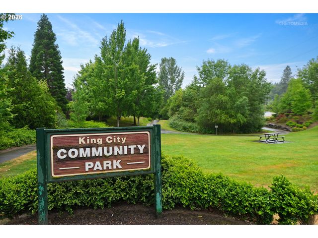 17265 Sw SONNET Way, King City, OR 97224