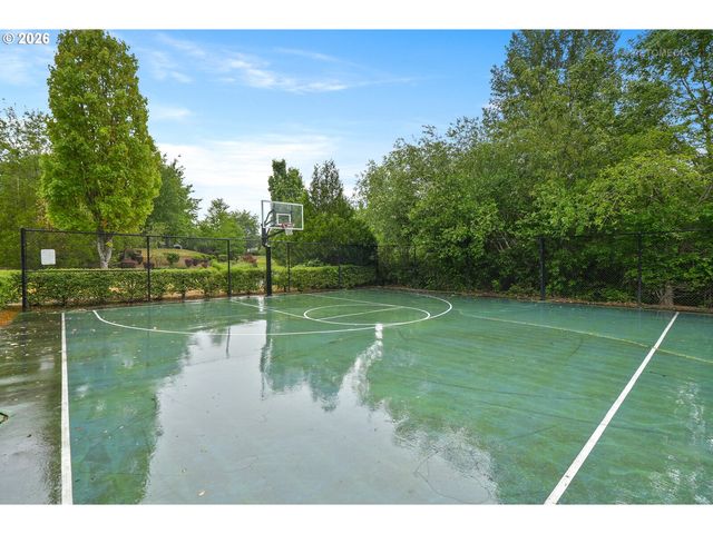 17265 Sw SONNET Way, King City, OR 97224