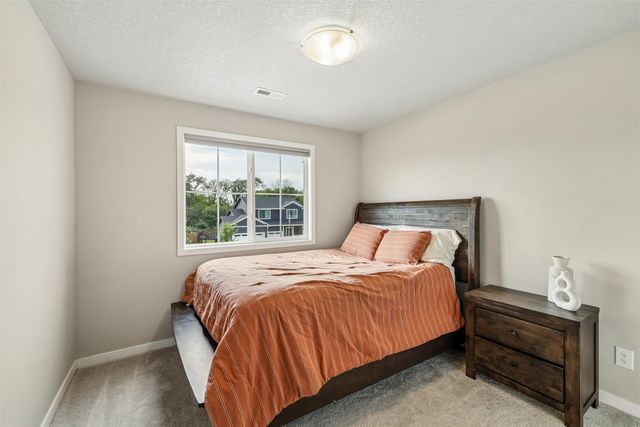 2590 SE Integra Avenue, West Des Moines, IA 50265