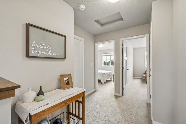 2590 SE Integra Avenue, West Des Moines, IA 50265