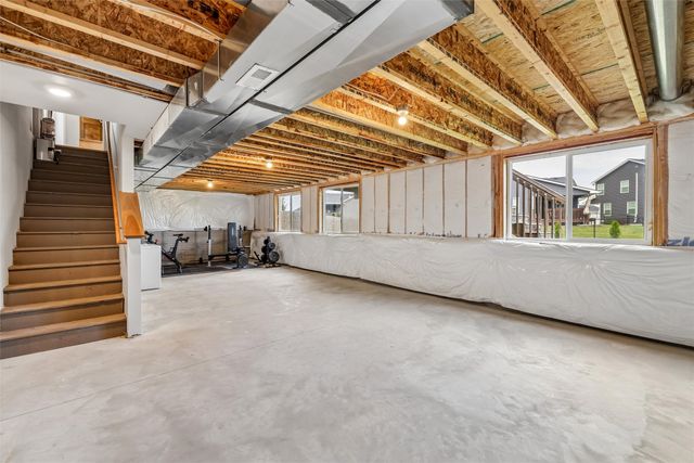 2590 SE Integra Avenue, West Des Moines, IA 50265