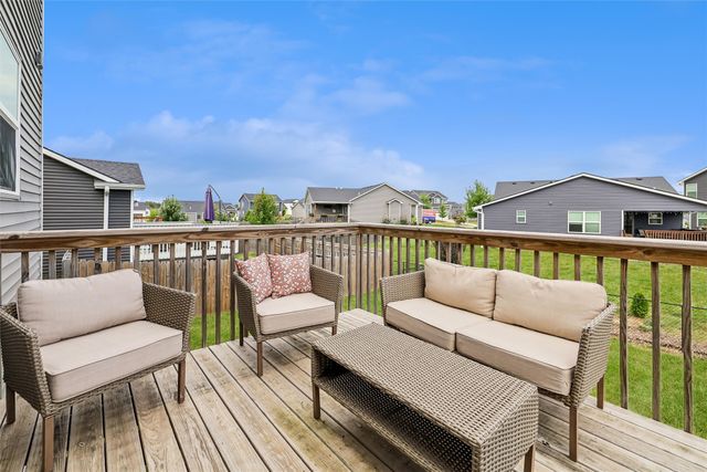 2590 SE Integra Avenue, West Des Moines, IA 50265