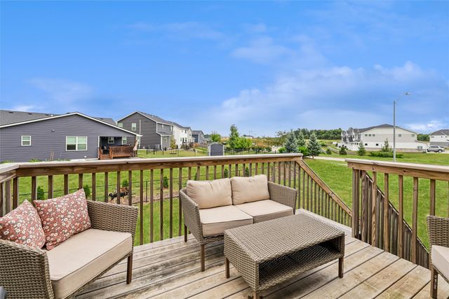 2590 SE Integra Avenue, West Des Moines, IA 50265