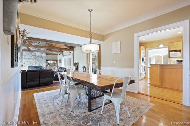 5383 Riverview Drive, Bridgeport, MI 48722