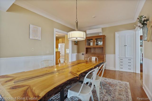 5383 Riverview Drive, Bridgeport, MI 48722