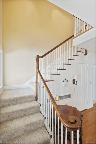 5383 Riverview Drive, Bridgeport, MI 48722