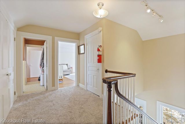 5383 Riverview Drive, Bridgeport, MI 48722