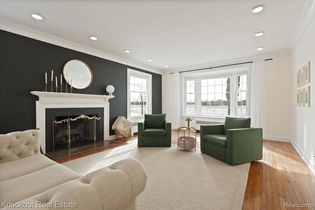 5383 Riverview Drive, Bridgeport, MI 48722