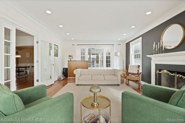 5383 Riverview Drive, Bridgeport, MI 48722