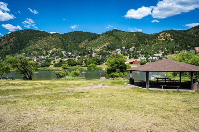 54 Vale Circle, Palmer Lake, CO 80133