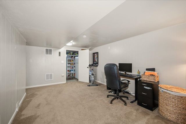 3427 E Jackson Ave, Spokane, WA 99217
