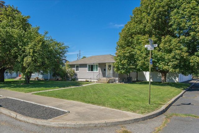 3427 E Jackson Ave, Spokane, WA 99217