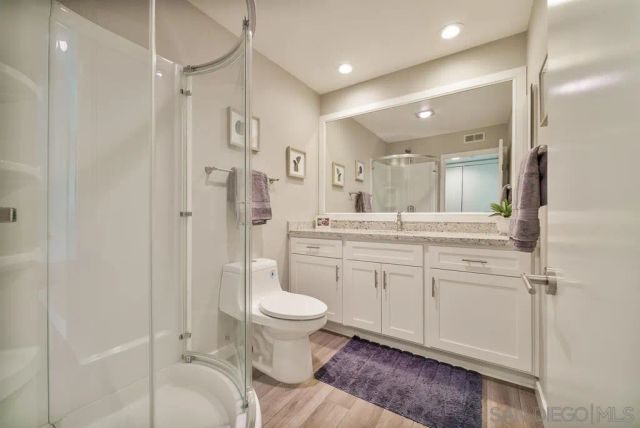 17637 Pomerado Rd 123, San Diego, CA 92128