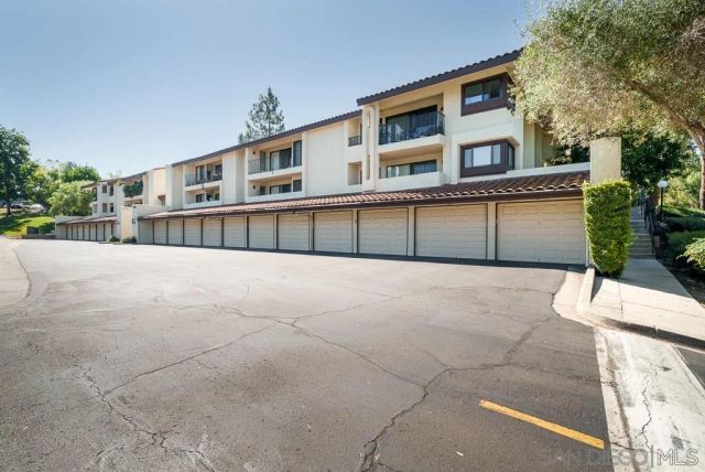 17637 Pomerado Rd 123, San Diego, CA 92128