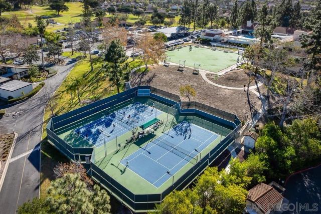 17637 Pomerado Rd 123, San Diego, CA 92128