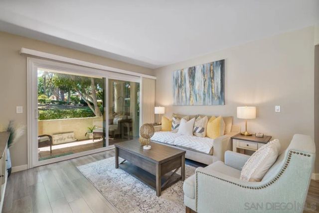 17637 Pomerado Rd 123, San Diego, CA 92128