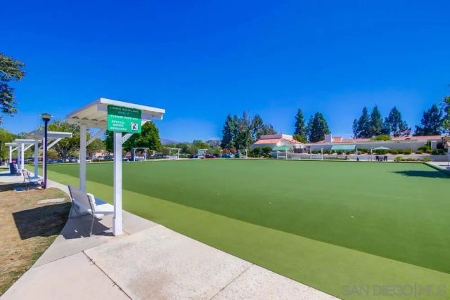 17637 Pomerado Rd 123, San Diego, CA 92128