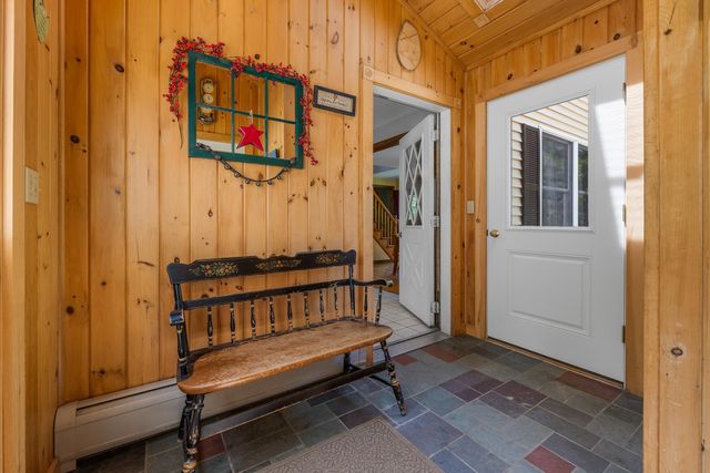 530 West Road, Barnard, VT 05031