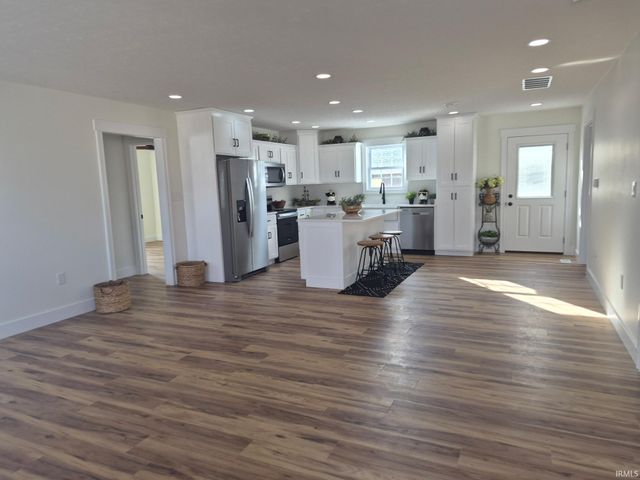 111 O Street, Bedford, IN 47421