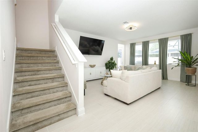 2010 BOSS HEWETT STREET, Winter Garden, FL 34787