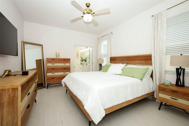 2010 BOSS HEWETT STREET, Winter Garden, FL 34787