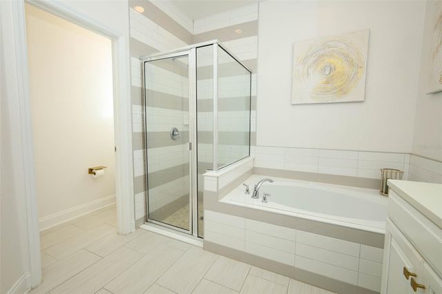 2010 BOSS HEWETT STREET, Winter Garden, FL 34787