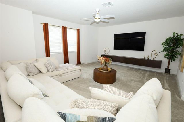 2010 BOSS HEWETT STREET, Winter Garden, FL 34787