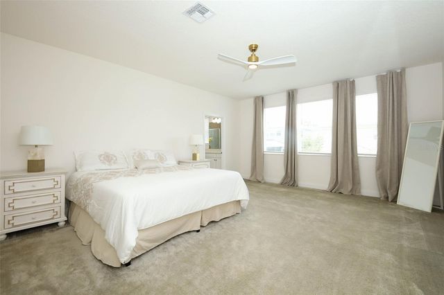 2010 BOSS HEWETT STREET, Winter Garden, FL 34787