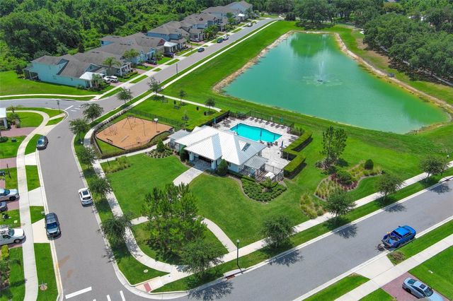 2010 BOSS HEWETT STREET, Winter Garden, FL 34787