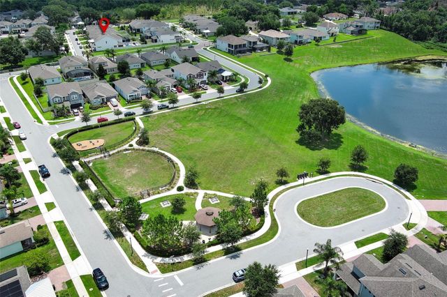 2010 BOSS HEWETT STREET, Winter Garden, FL 34787