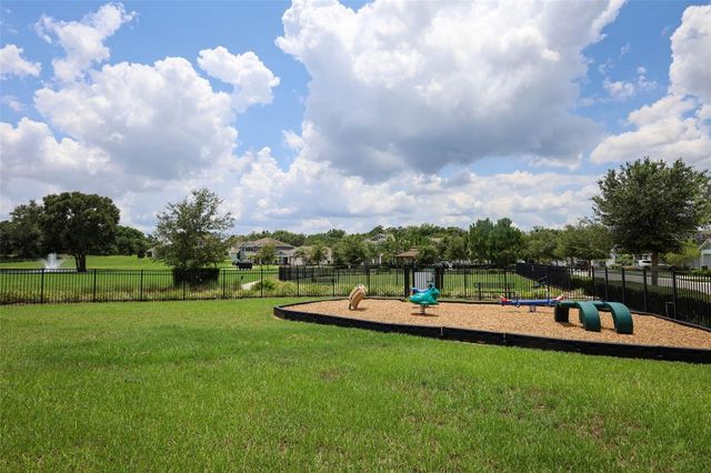2010 BOSS HEWETT STREET, Winter Garden, FL 34787
