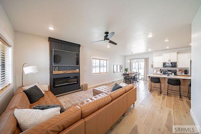 568 Washington Loop, Rigby, ID 83442