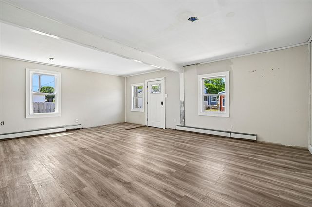479 Park Avenue, Portsmouth, RI 02871