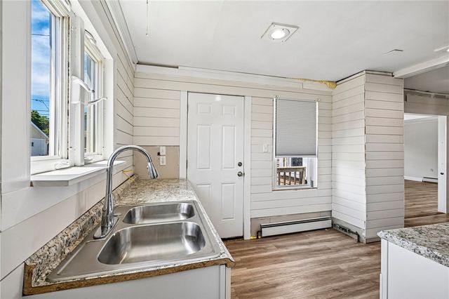 479 Park Avenue, Portsmouth, RI 02871