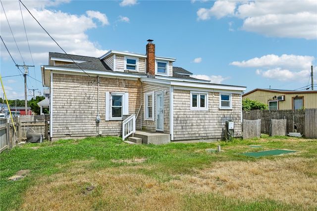 479 Park Avenue, Portsmouth, RI 02871