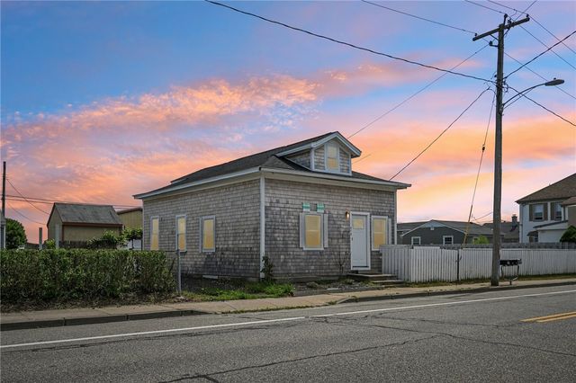 479 Park Avenue, Portsmouth, RI 02871