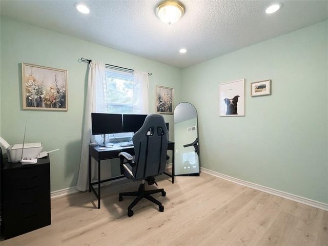 2909 SE 1ST Street, Blue Springs, MO 64014