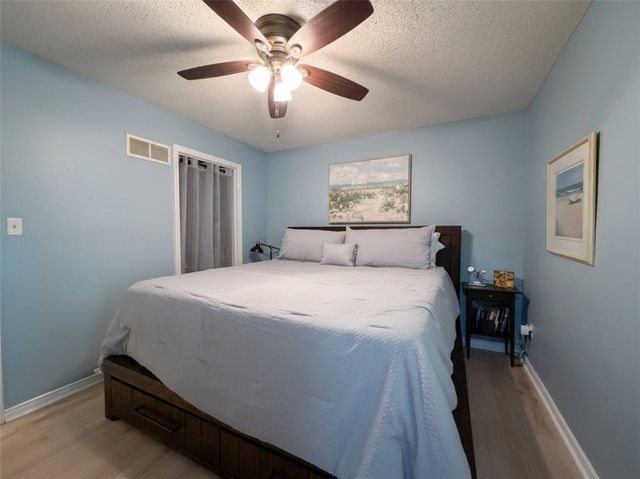2909 SE 1ST Street, Blue Springs, MO 64014