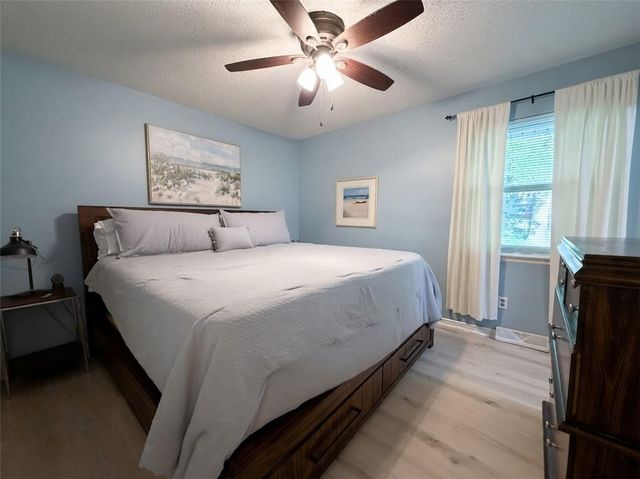 2909 SE 1ST Street, Blue Springs, MO 64014