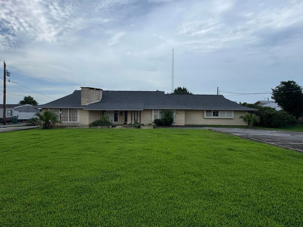 120 East 146th Street, Galliano, LA 70354