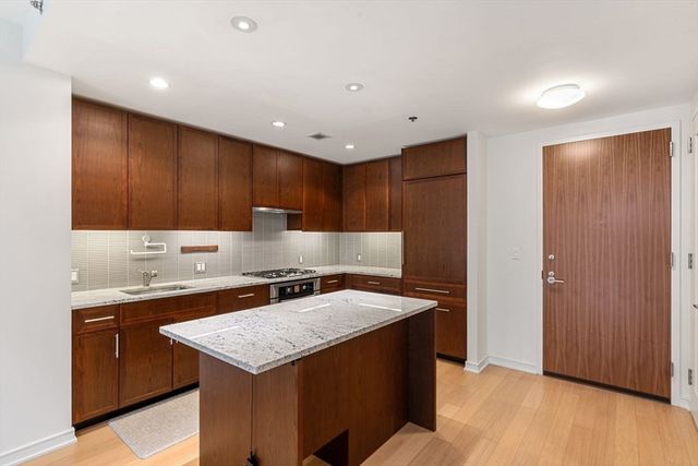 580 Washington St 5E, Boston, MA 02111