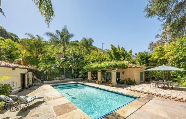 1493 Sycamore Canyon Road, Montecito, CA 93108